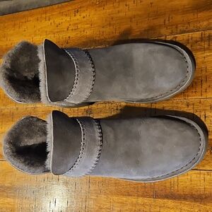 UGG Mckay Ankle Boots Size 7 Grey